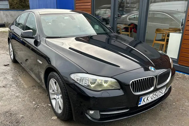 małopolskie BMW Seria 5 cena 46900 przebieg: 301800, rok produkcji 2010 z Szklarska Poręba